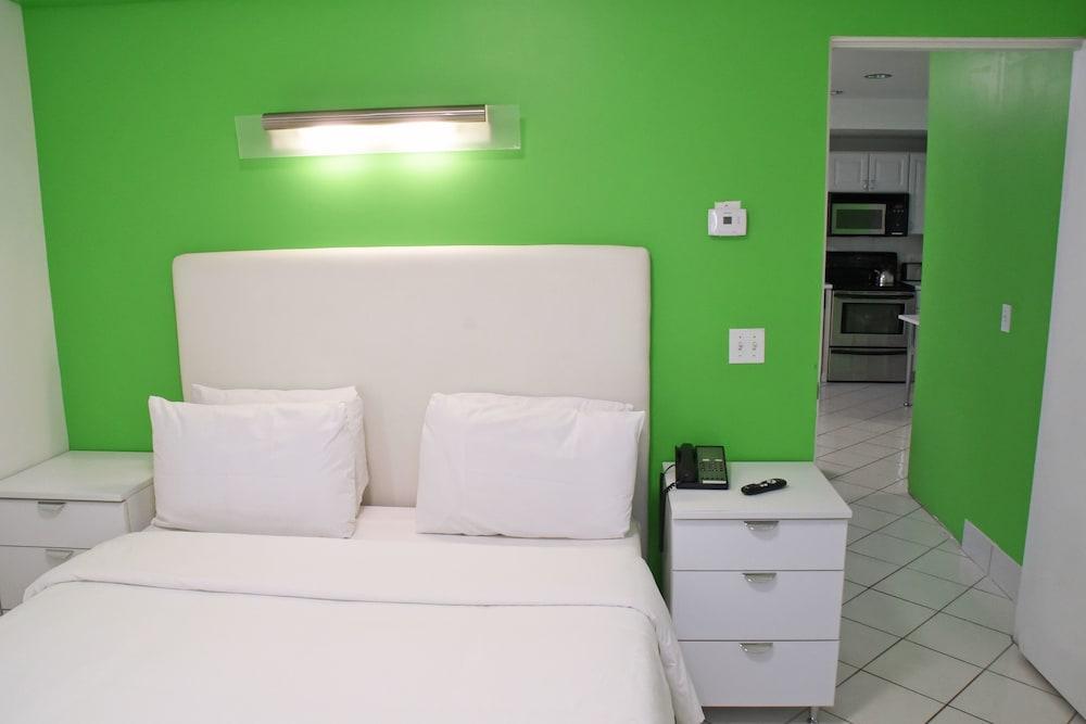 פרובידנס Hotel Dolce Villa מראה חיצוני תמונה