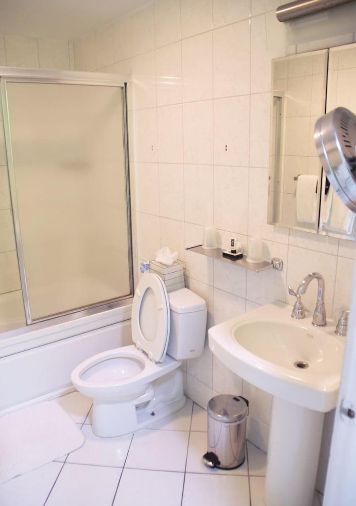 פרובידנס Hotel Dolce Villa מראה חיצוני תמונה