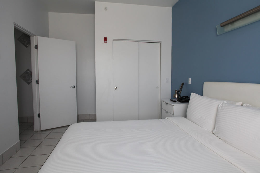 פרובידנס Hotel Dolce Villa מראה חיצוני תמונה